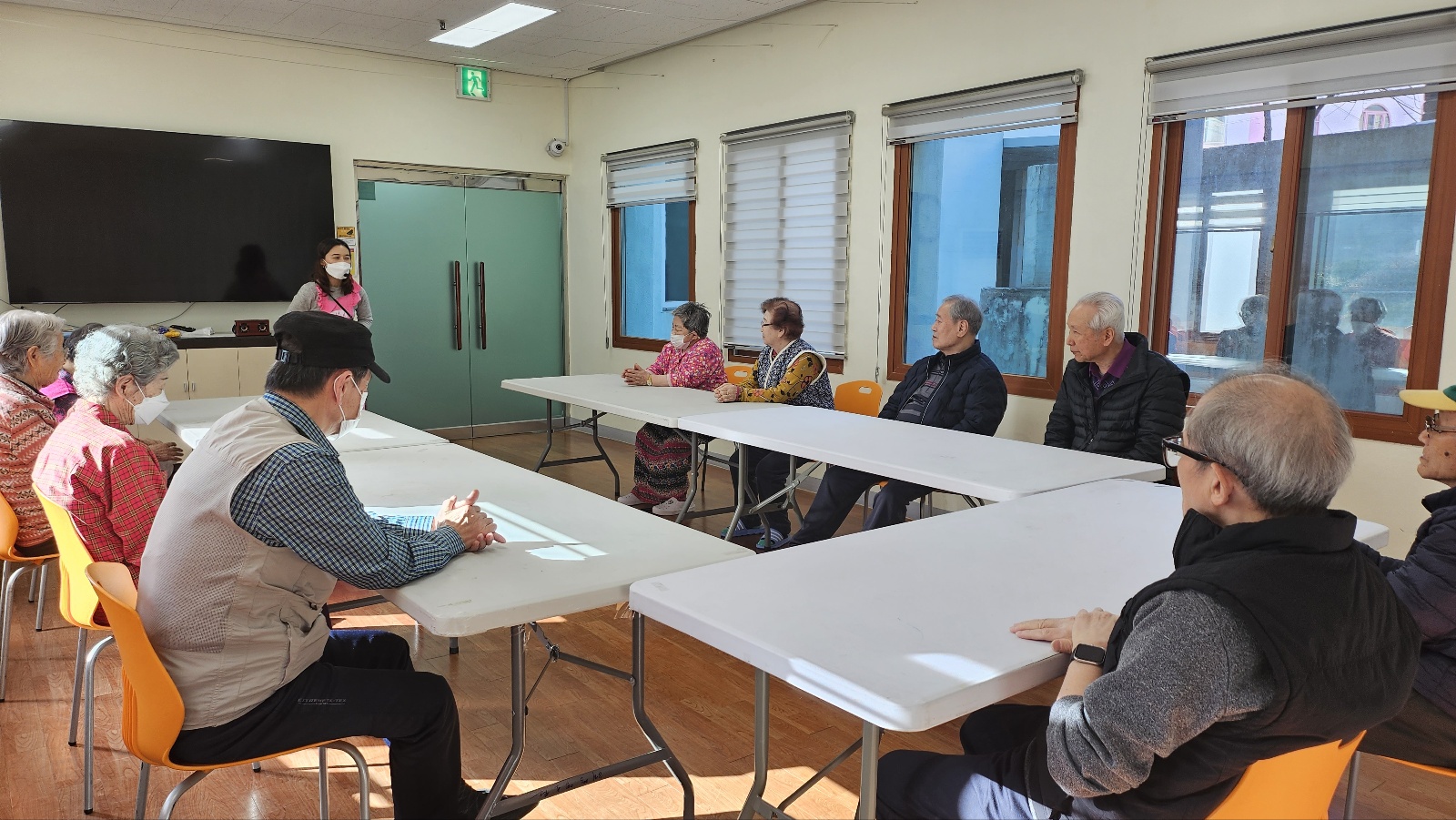 25/1 알록달록 마음을 채우는 힐링 시간, 전문 강사와 함께하는 미술치료